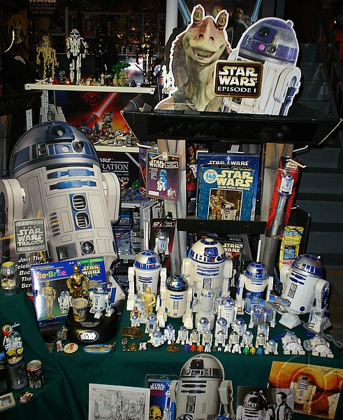 r2d2 Collection 001.jpg